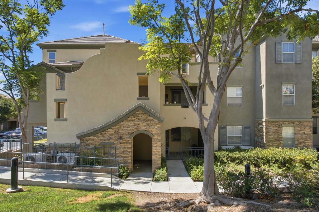 1890 Chambery Pl 2336, Chula Vista, CA 91913 — photo 1
