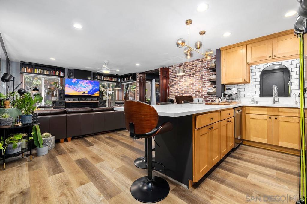 1775 Diamond 105, San Diego, CA 92109 — photo 1