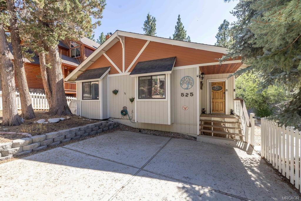 525 Bernhardt Lane, Big Bear, CA 92314 — photo 1
