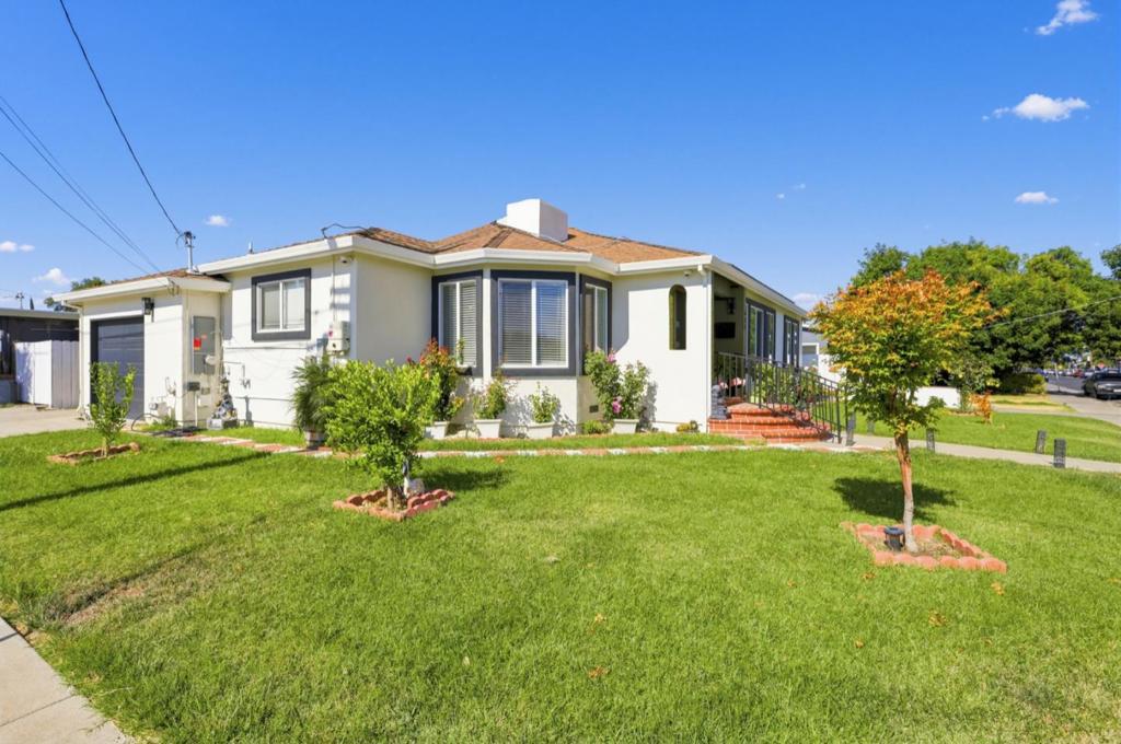 628 Carpino Avenue, Pittsburg, CA 94565 — photo 1
