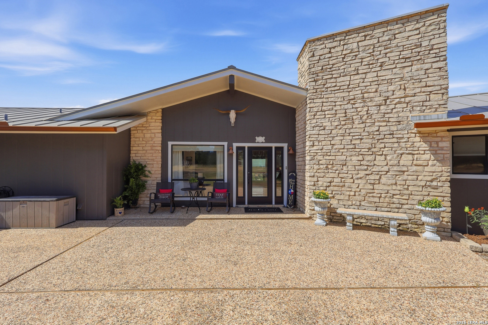 862 Indian Creek Loop, , 78028 — photo 1
