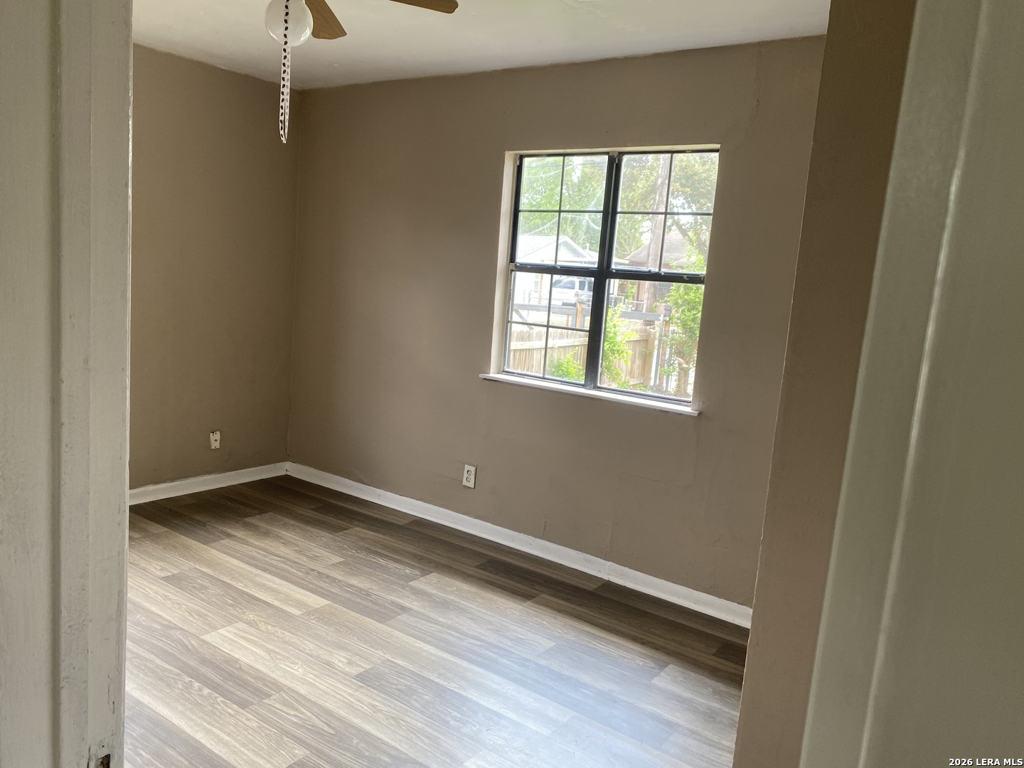 545 HARLAN AVE, , 78214 — photo 1
