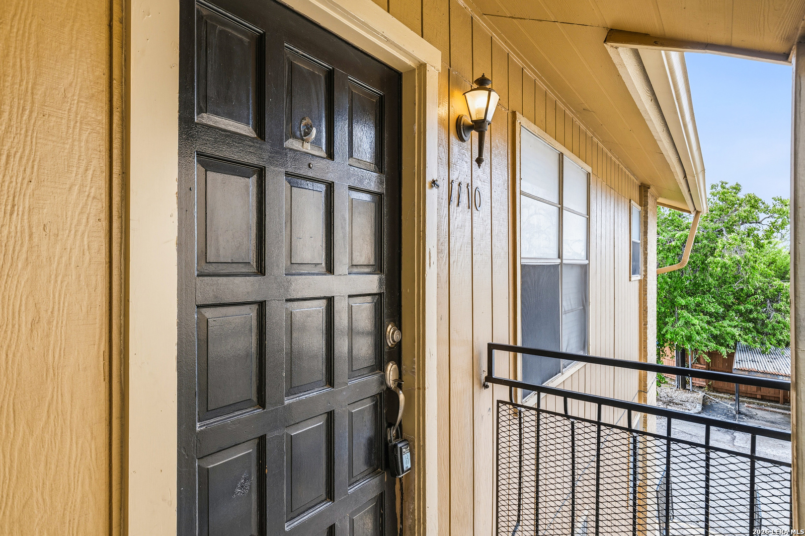 923 Vance Jackson, San Antonio, TX 78201 — photo 1