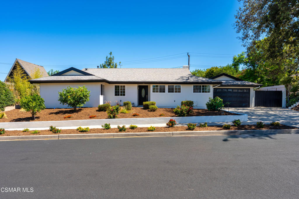 15 Teasdale Street, Thousand Oaks, CA 91360 — photo 1