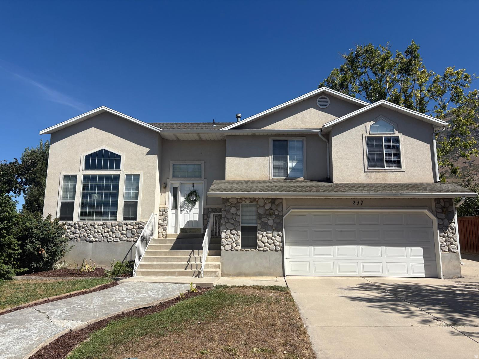 237 E 1640 N, Pleasant Grove, UT 84062 — photo 1