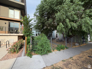 935 S WASHINGTON ST, Salt Lake City, UT 84101 — photo 1