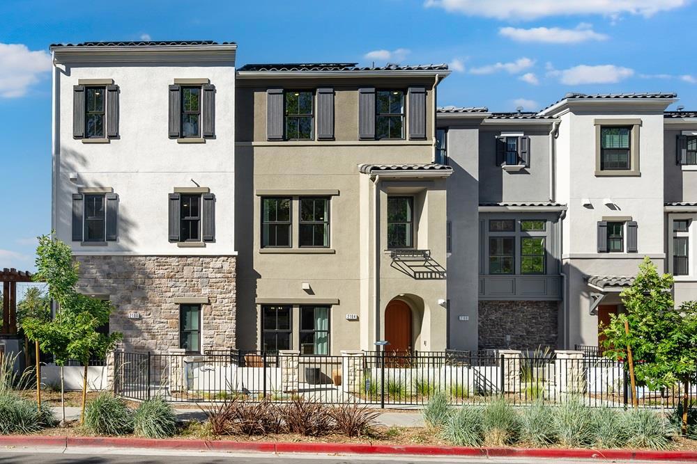2120 Latham Street, Mountain View, CA 94040 — photo 1