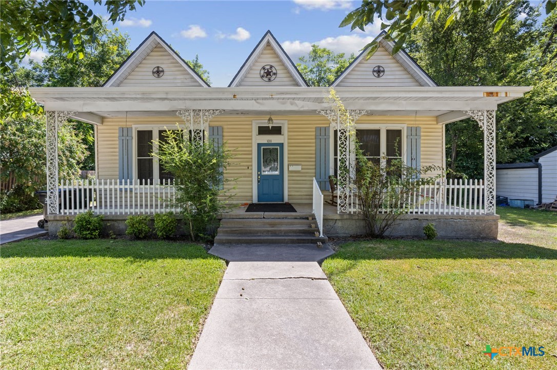 1011 N 15th Street, Temple, TX 76501 — photo 1