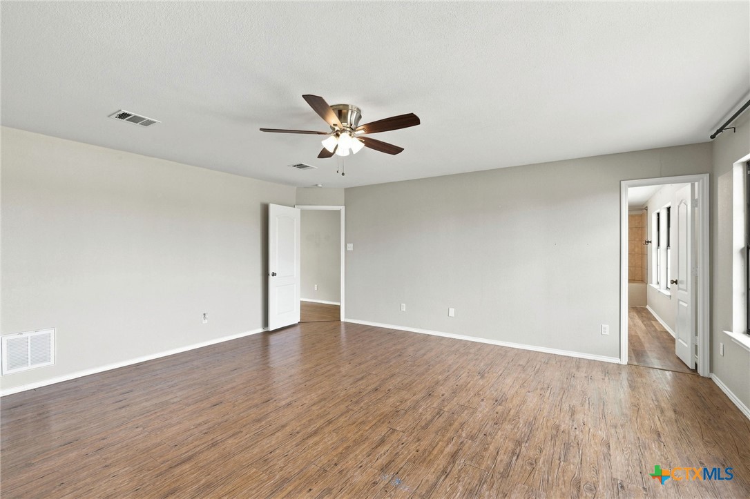 1660 Bayland, Round Rock, TX 78664 — photo 1