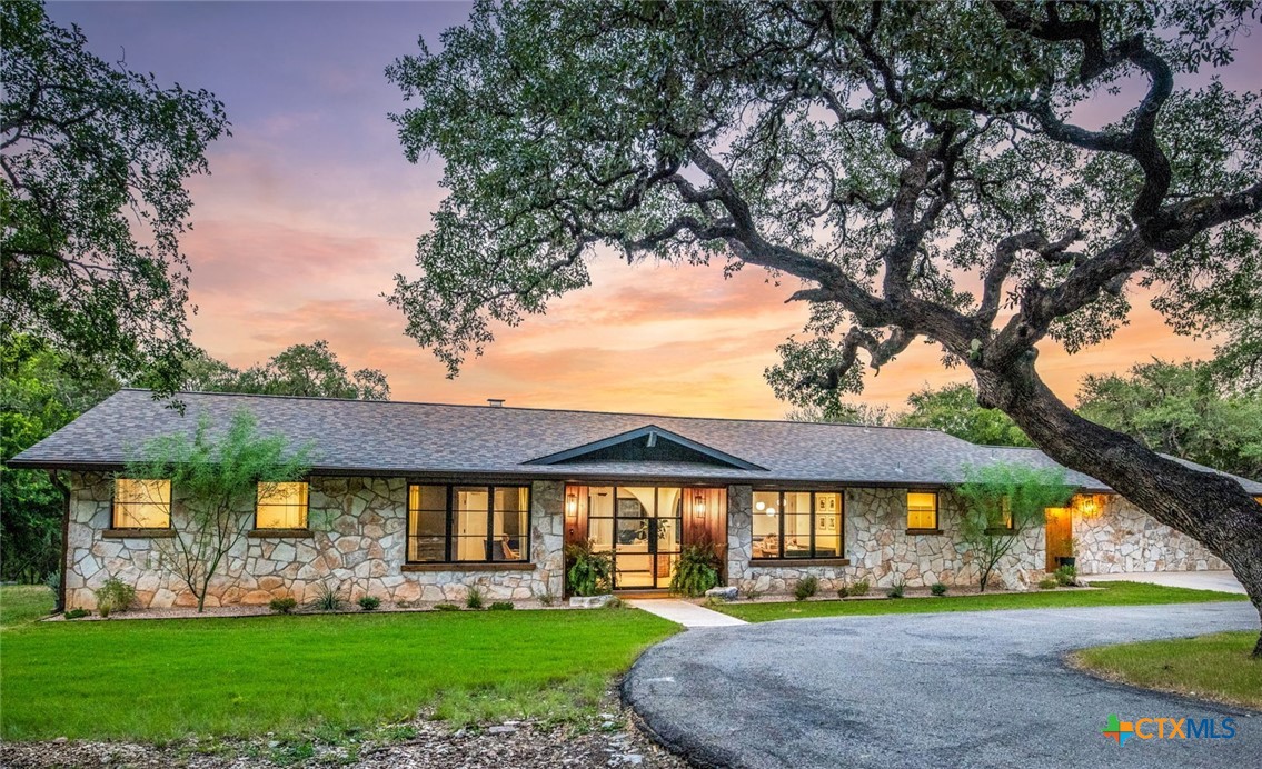 138 Hill Haven Drive, New Braunfels, TX 78132 — photo 1