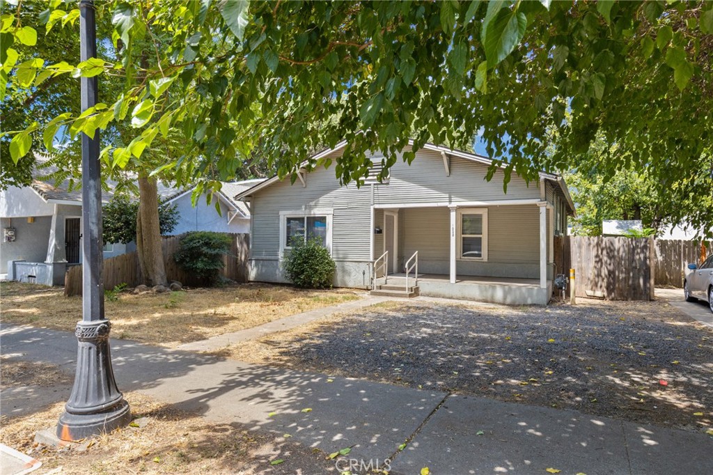 1038 W 5th Street, Chico, CA 95928 — photo 1