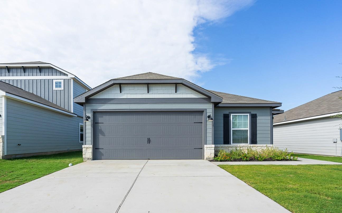 237 Luna Blue, Jarrell, TX 76537 — photo 1