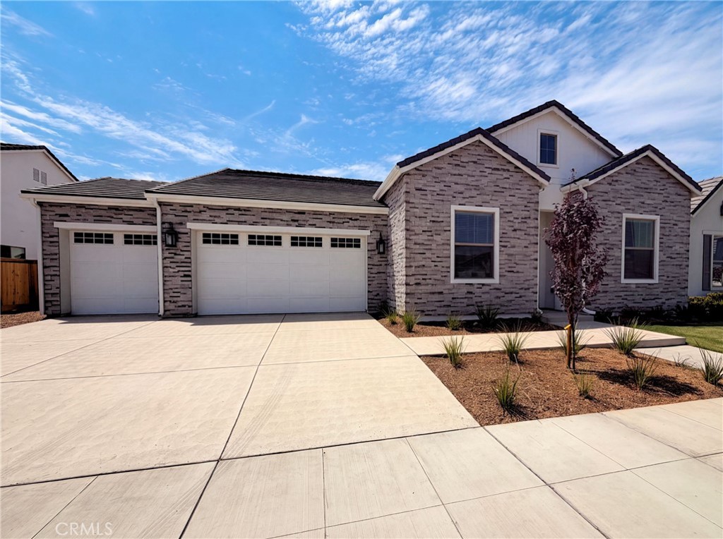 2262 N Marion, Clovis, CA 93619 — photo 1
