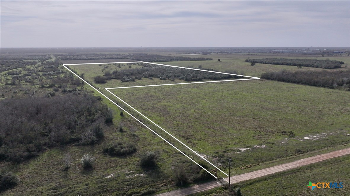 000 Hambleton Road, Victoria, TX 77905 — photo 1