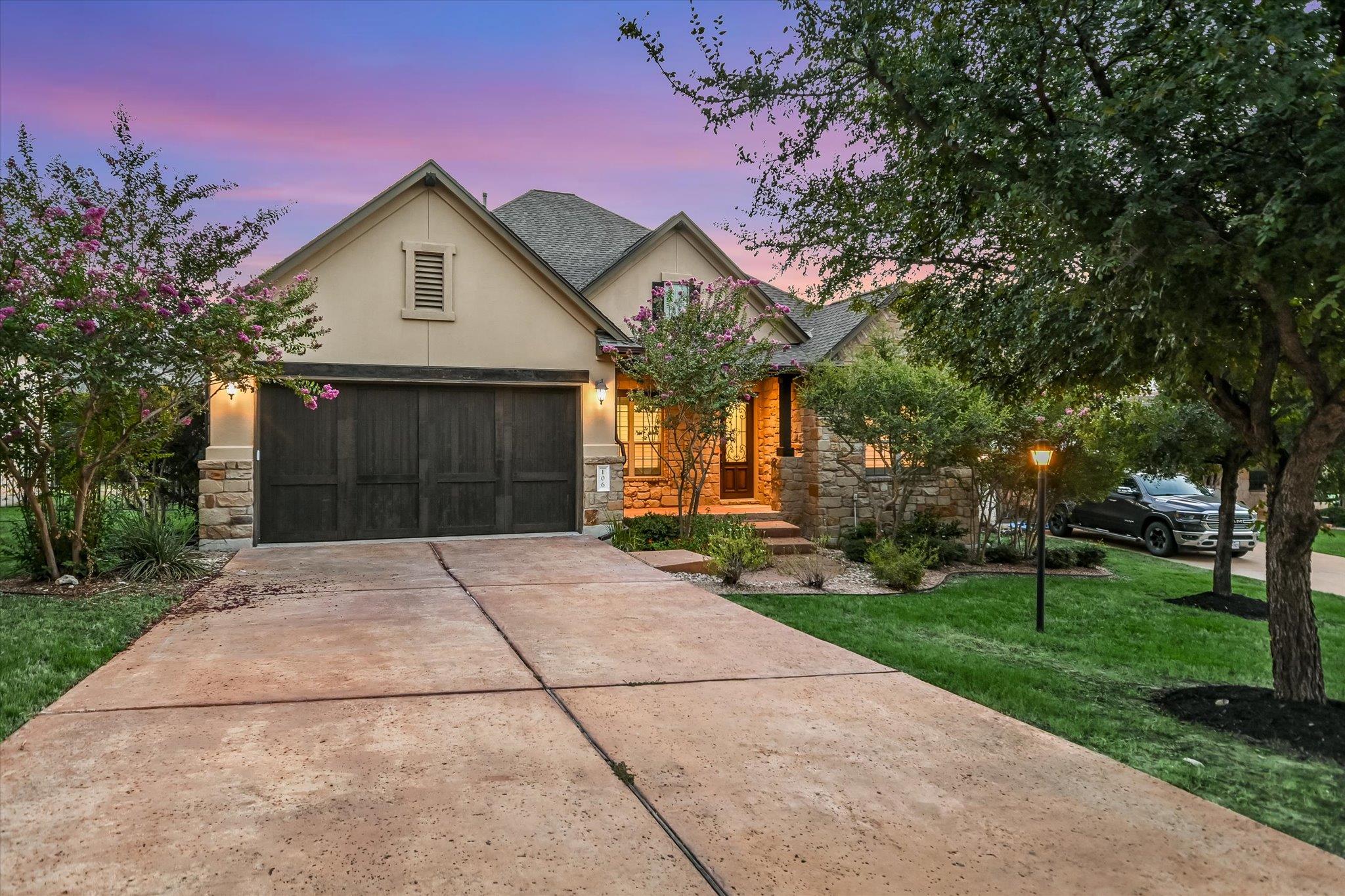 106 Waverly Spire, Austin, TX 78738 — photo 1