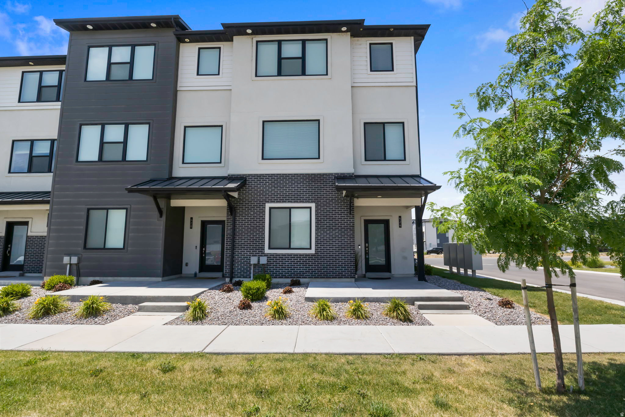 424 S 900 W, American Fork, UT 84003 — photo 1