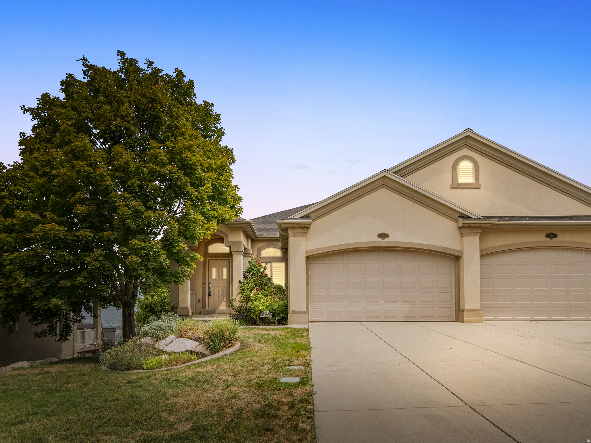 263 EDGEMONT DR, North Salt Lake, UT 84054 — photo 1
