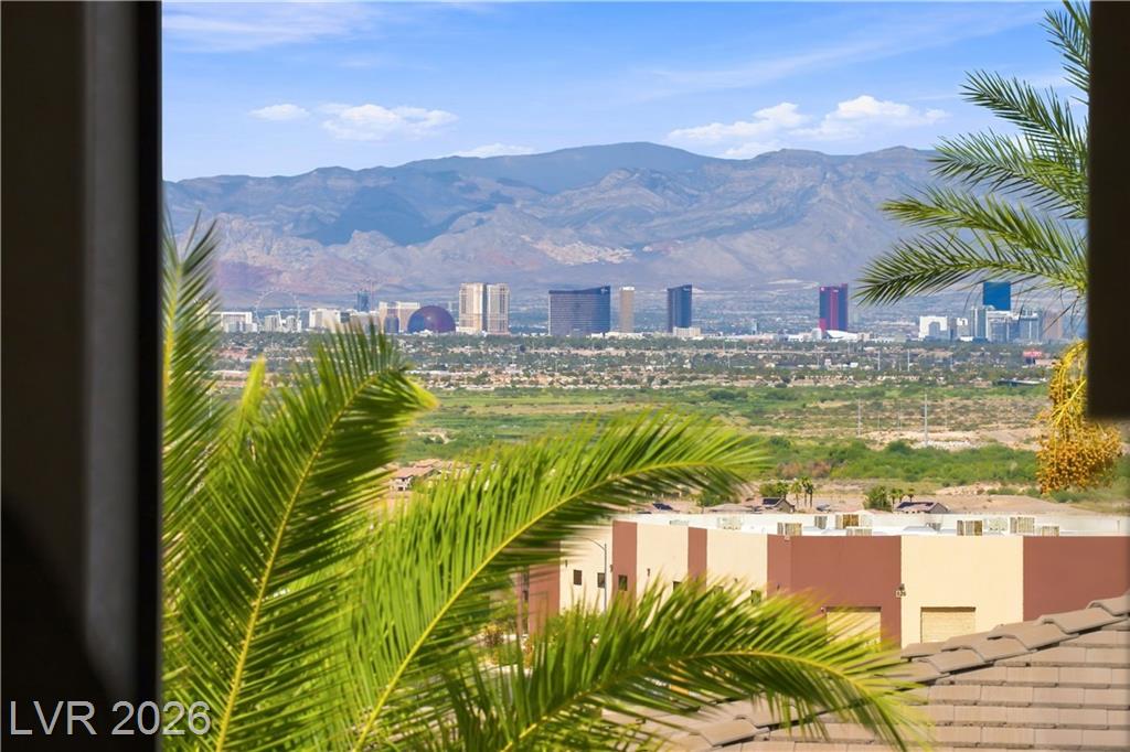 1068  Calico Ridge Drive, Henderson, NV 89011 — photo 1