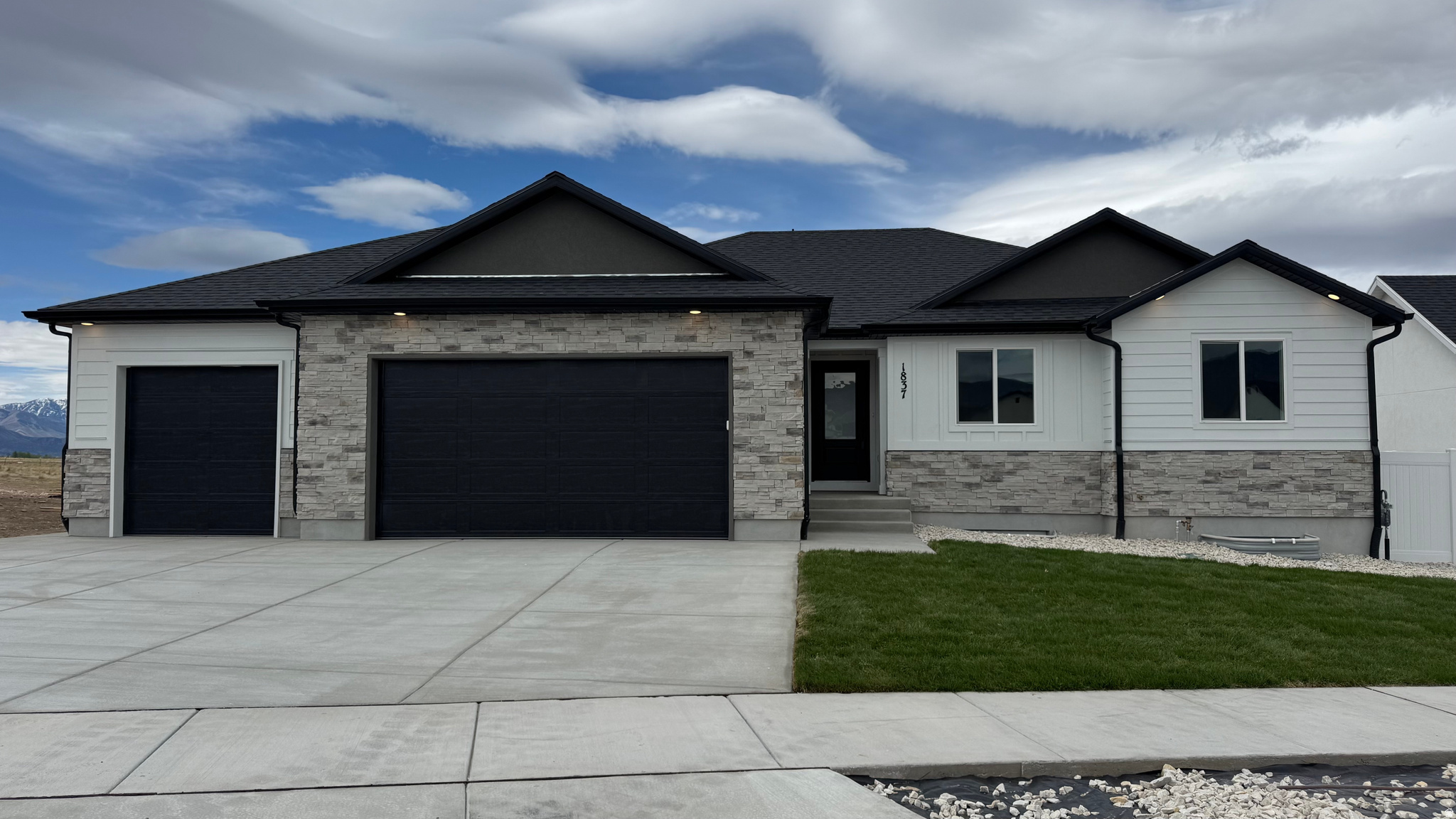 1837 N MANTLE WAY #405, Tooele, UT 84074 — photo 1