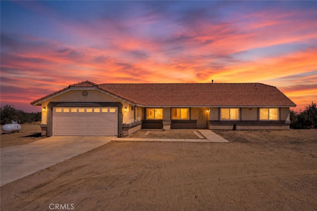 9352 Cedar Street, Oak Hills, CA 92344 — photo 1