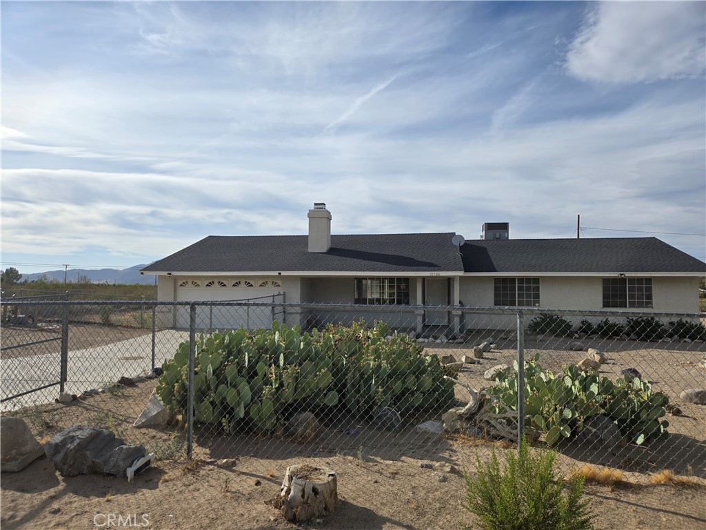 31186 Stanley, Lucerne Valley, CA 92356 — photo 1