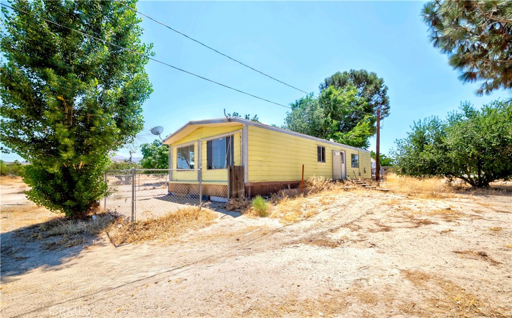 4190 Nielson Road, Phelan, CA 92371 — photo 1