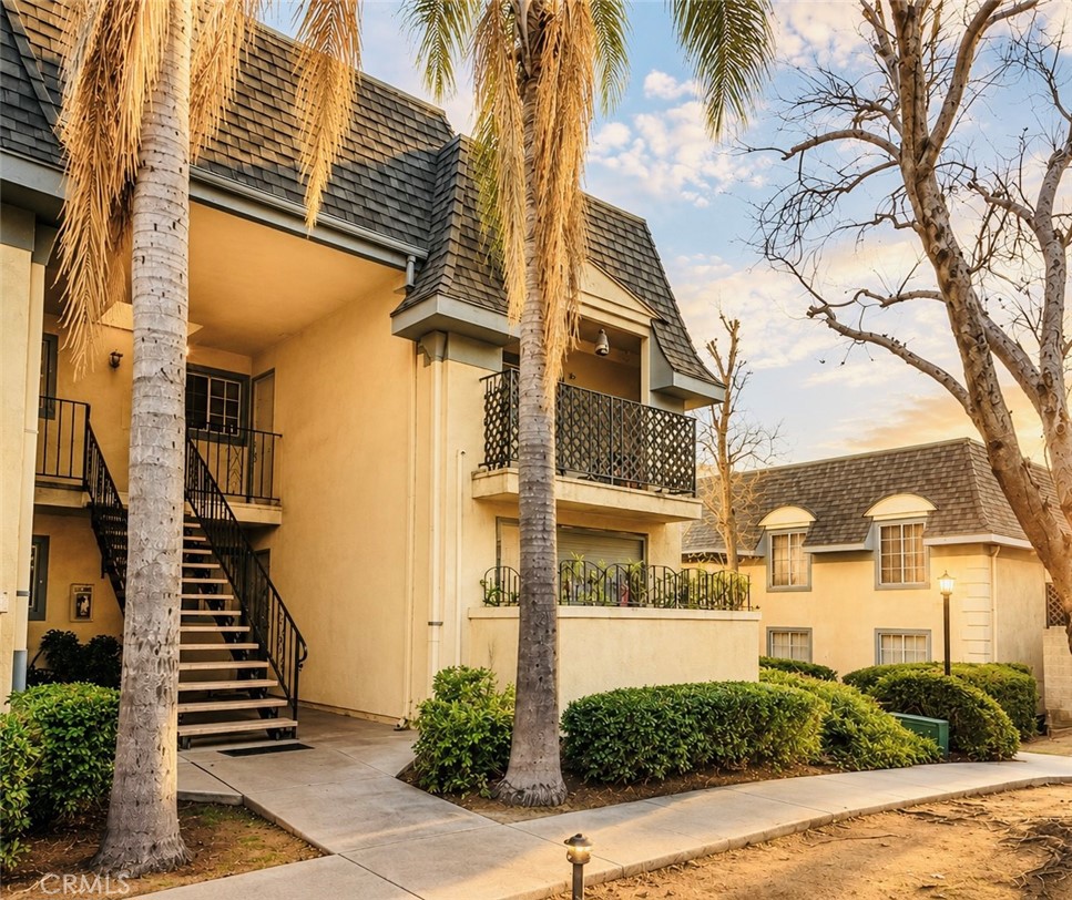 149 W 6th Street 10, San Bernardino, CA 92401 — photo 1