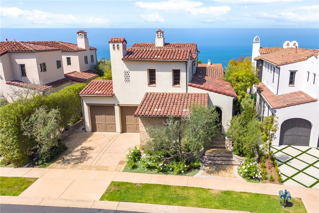 30 Surfspray Bluff, Newport Coast, CA 92657 — photo 1
