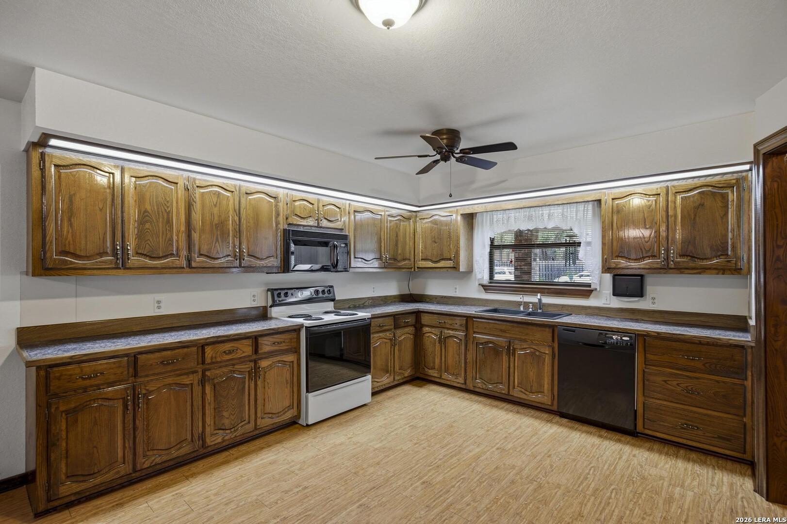 15715 EAGLE CLIFF ST, , 78232 — photo 1