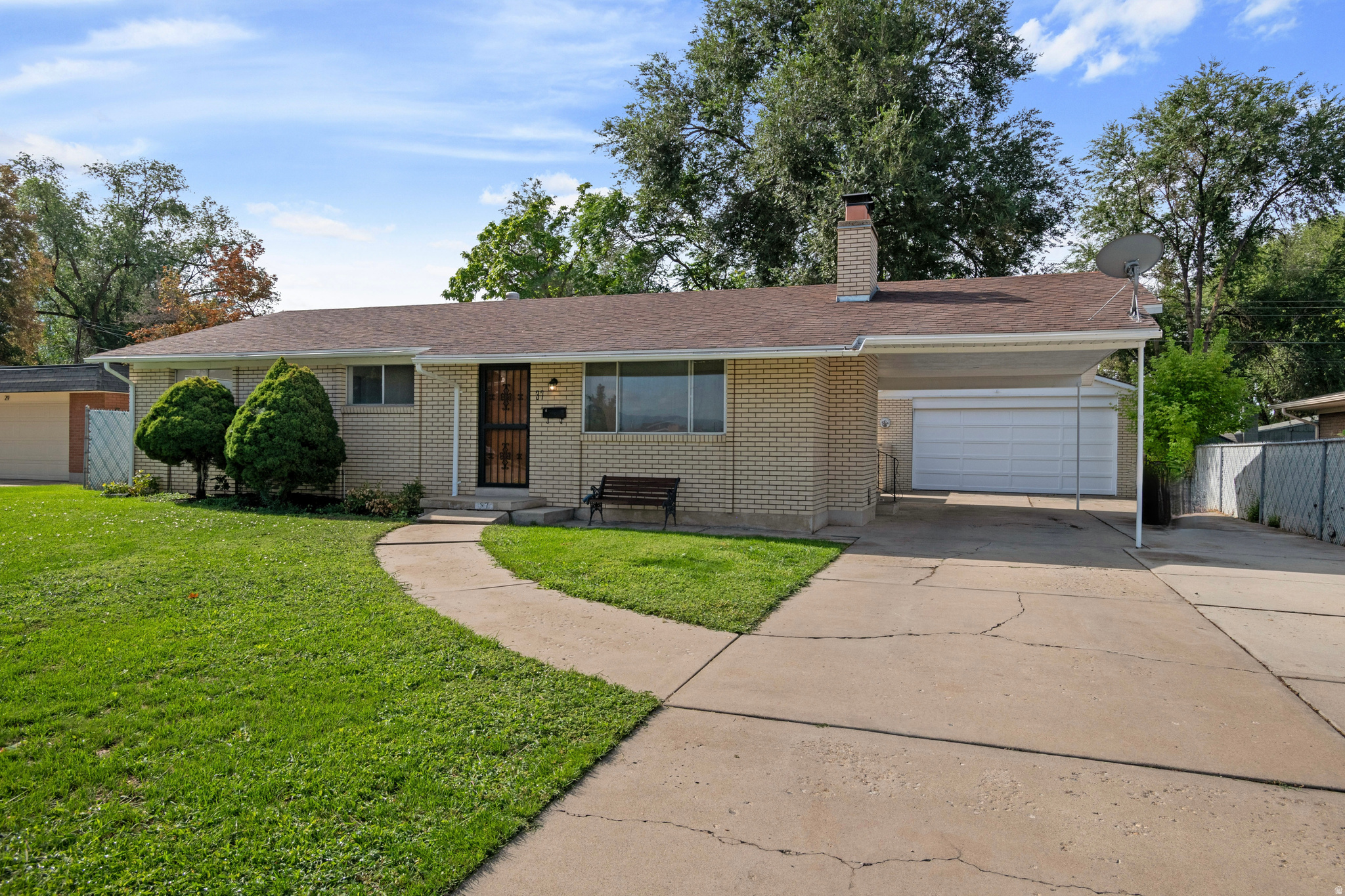 37 W LA SALLE DR, Midvale, UT 84047 — photo 1