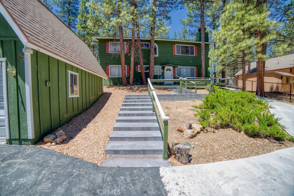 489 Hillen Dale, Big Bear City, CA 92314 — photo 1