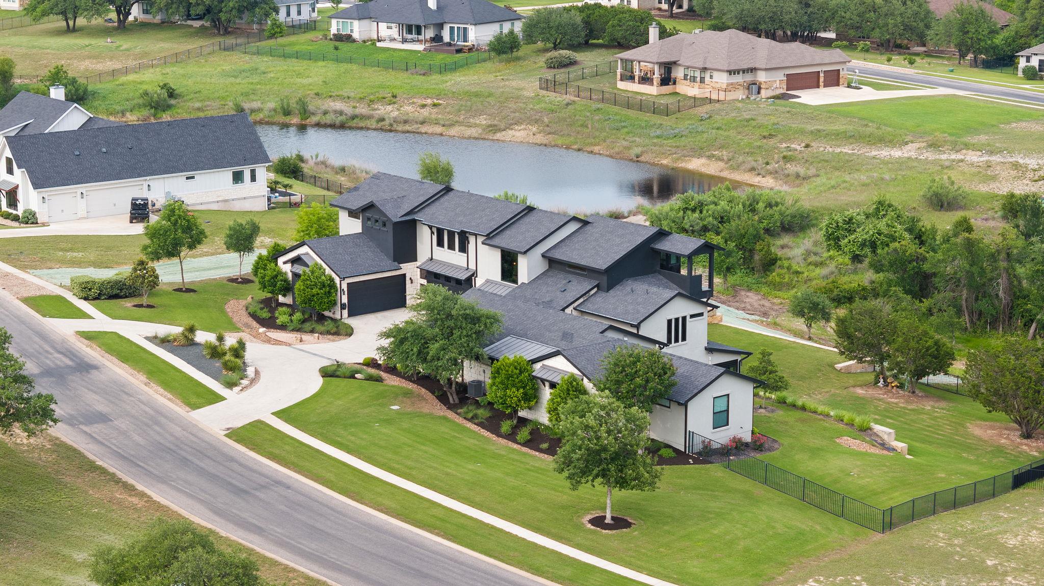 608 Buffalo, Liberty Hill, TX 78642 — photo 1