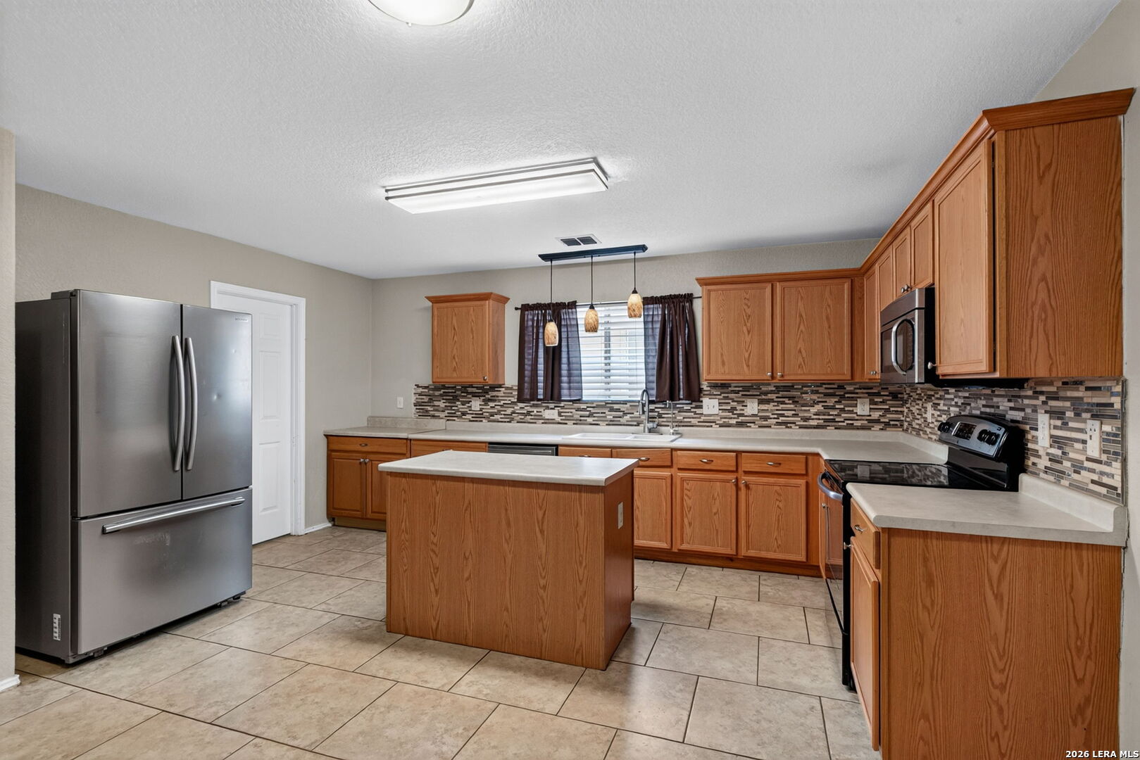 8807 LAGUNA FLS, , 78251 — photo 1