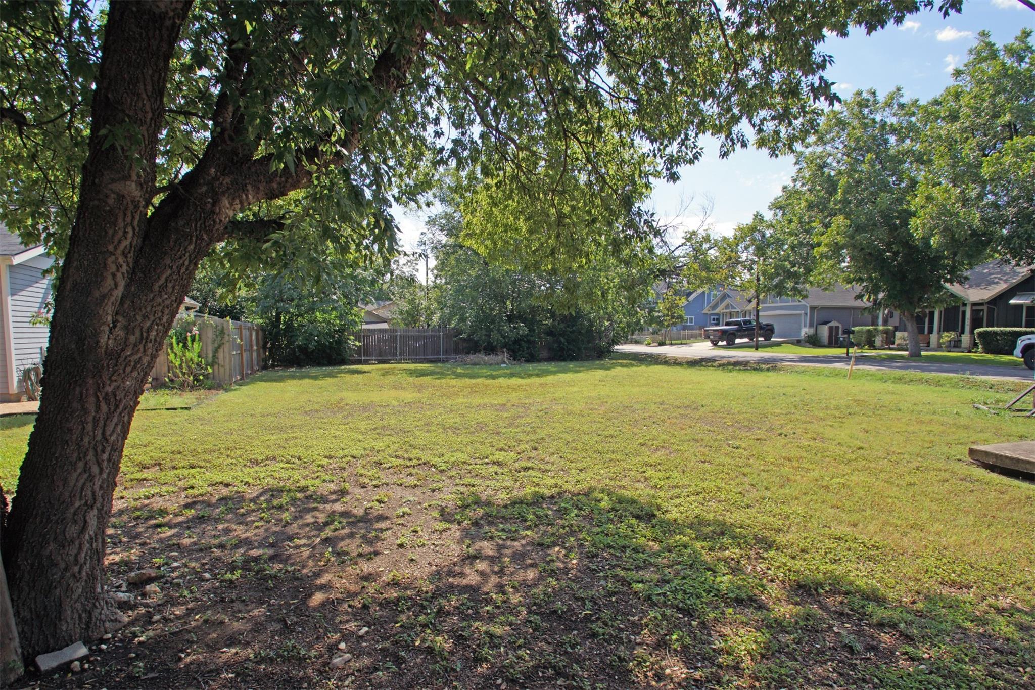 1507 Hart, Georgetown, TX 78626 — photo 1