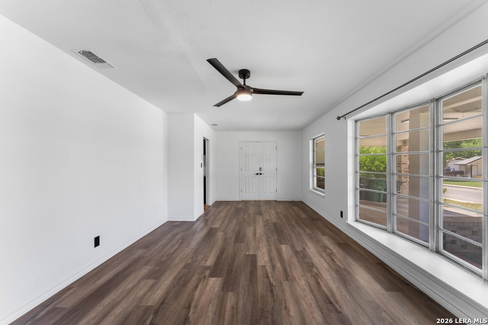 3614 Versailles Dr, ,  78219 — photo 1