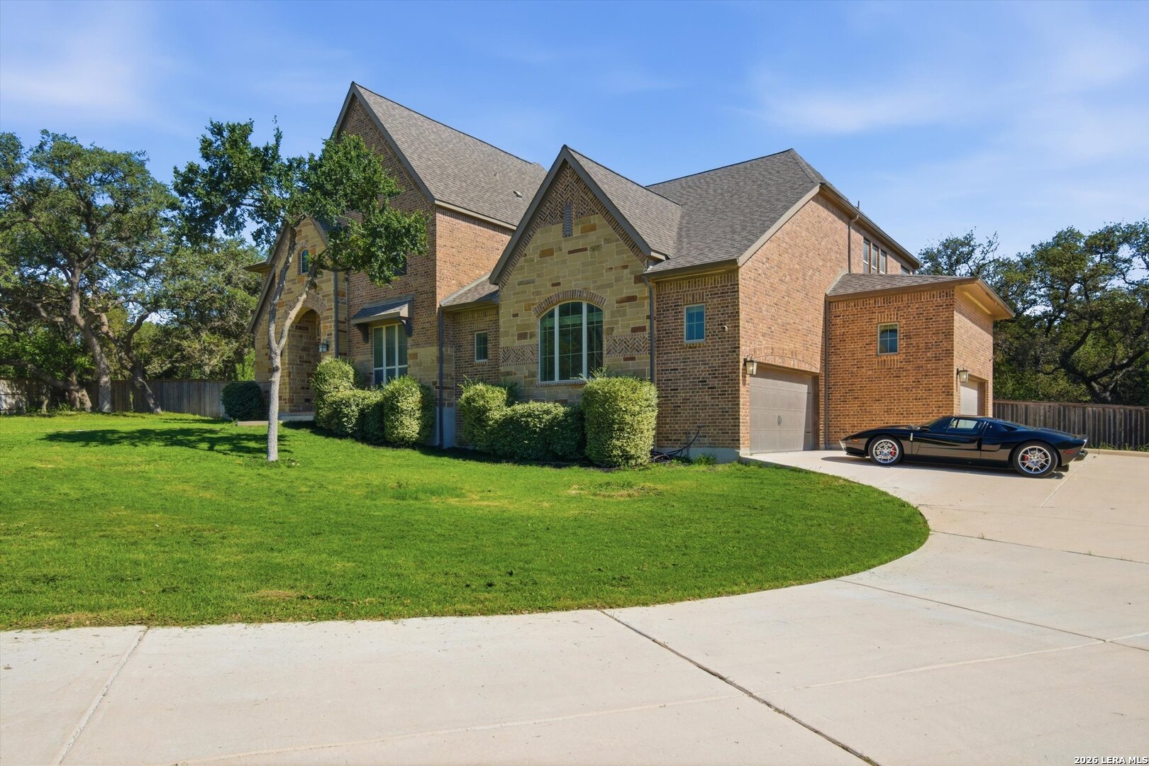 852 Hampton Oaks, ,  78132 — photo 1