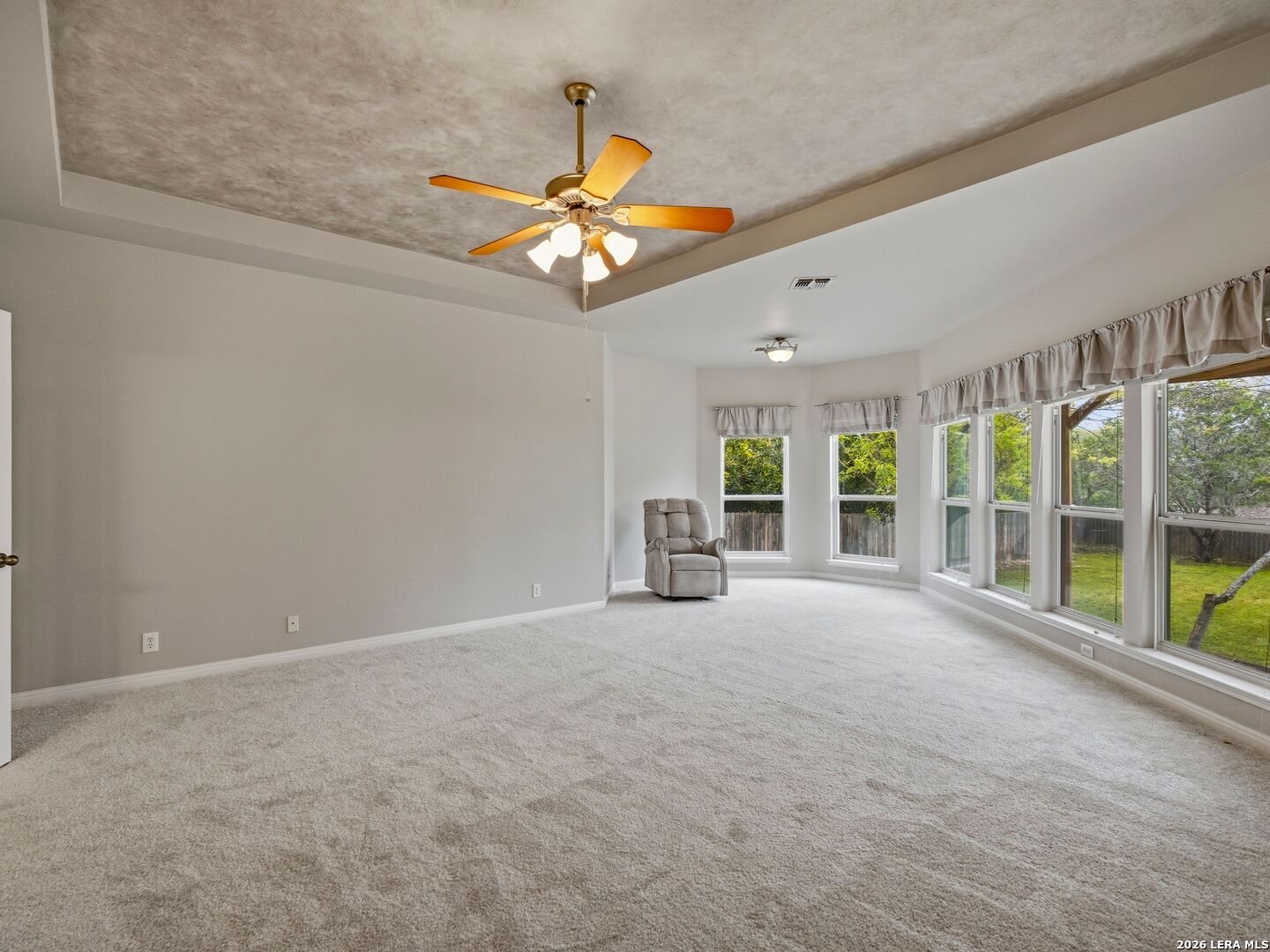 9406 Potters Point, ,  78023 — photo 1