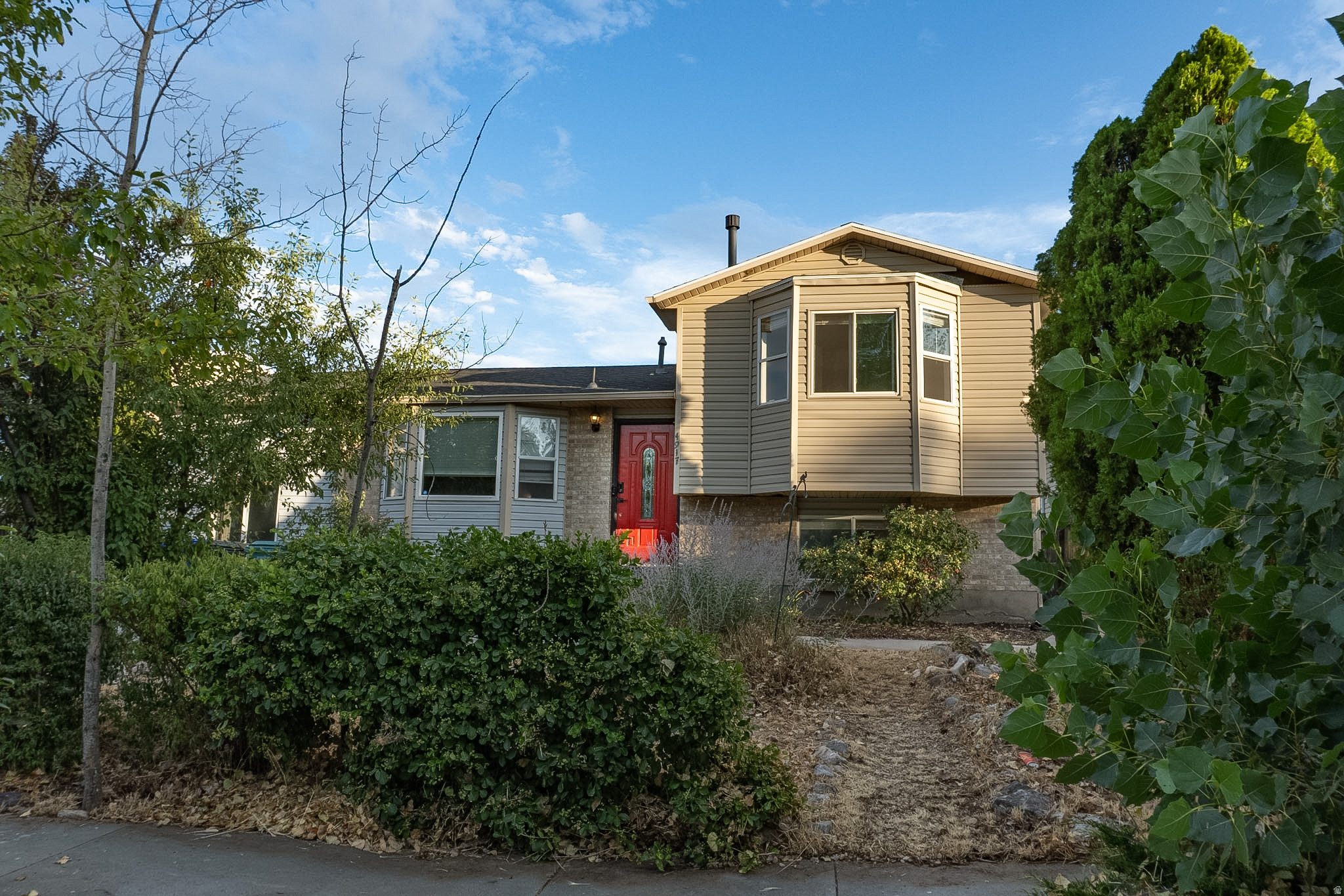 4917 W SHOOTING STAR AVE, West Jordan, UT 84081 — photo 1