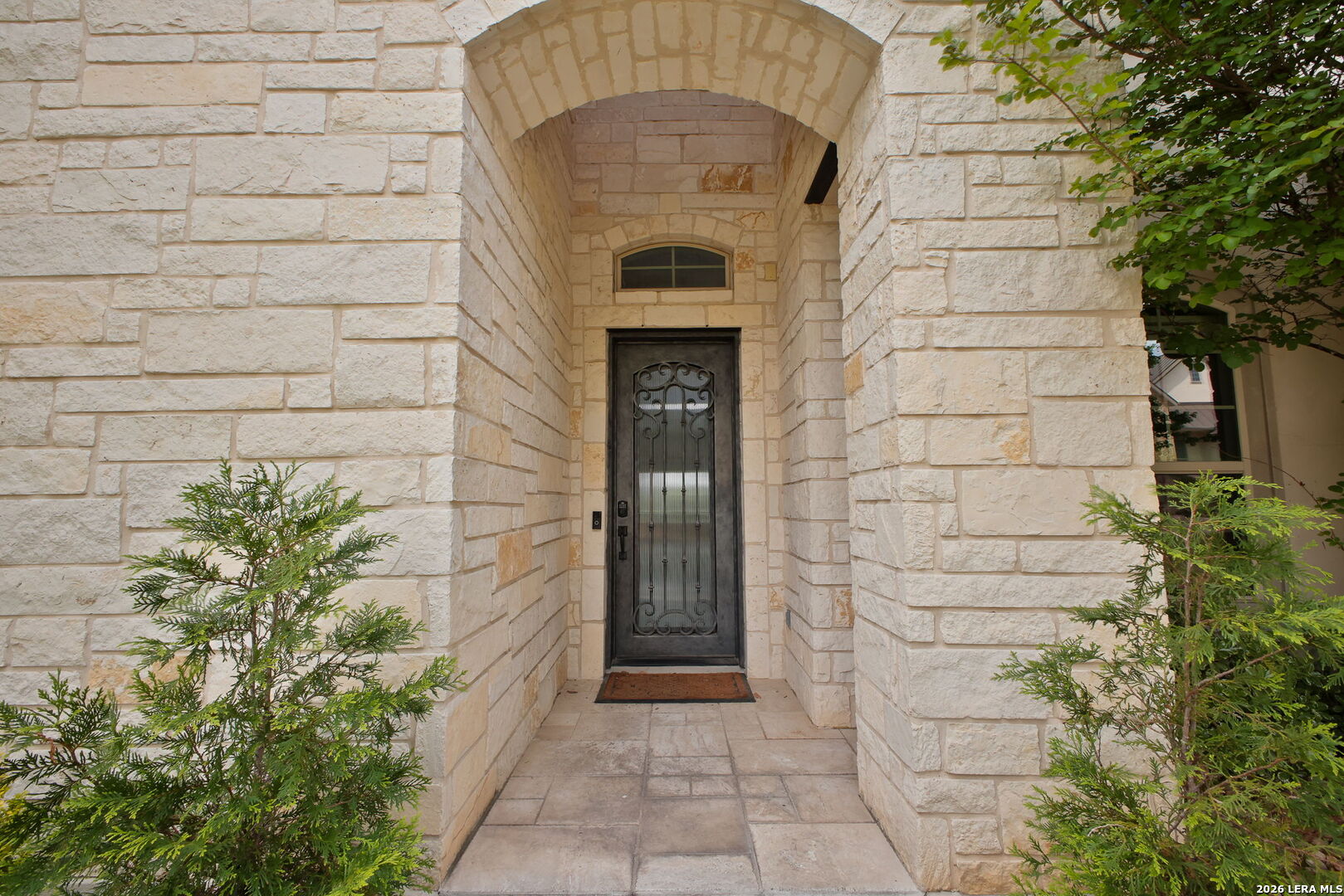 7 Marbella, , 78257 — photo 1