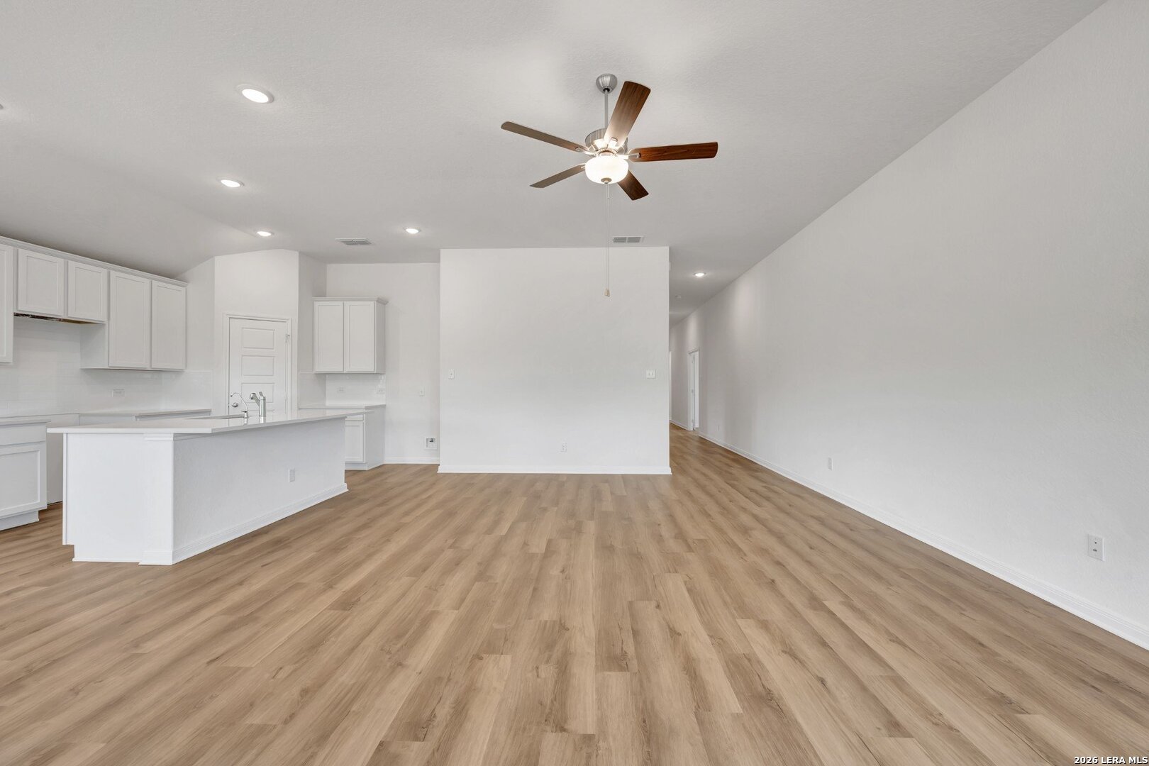 120 Greeley Drive, ,  78114 — photo 1