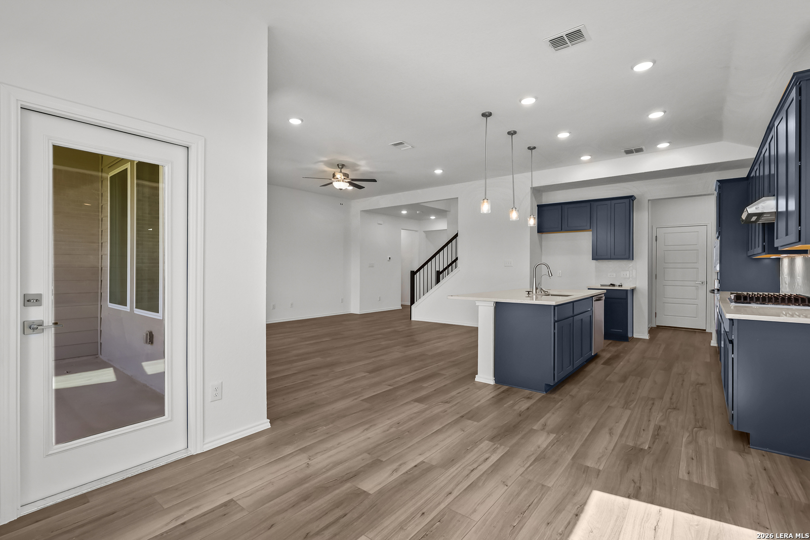 6915 Comanche Cave, , 78233 — photo 1