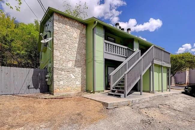 801 Bracewood, San Marcos, TX 78666 — photo 1