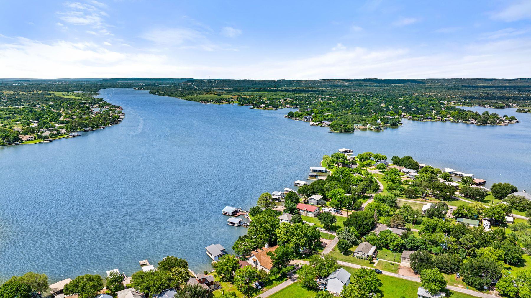 402 South Shorewood, Granite Shoals, TX 78654 — photo 1