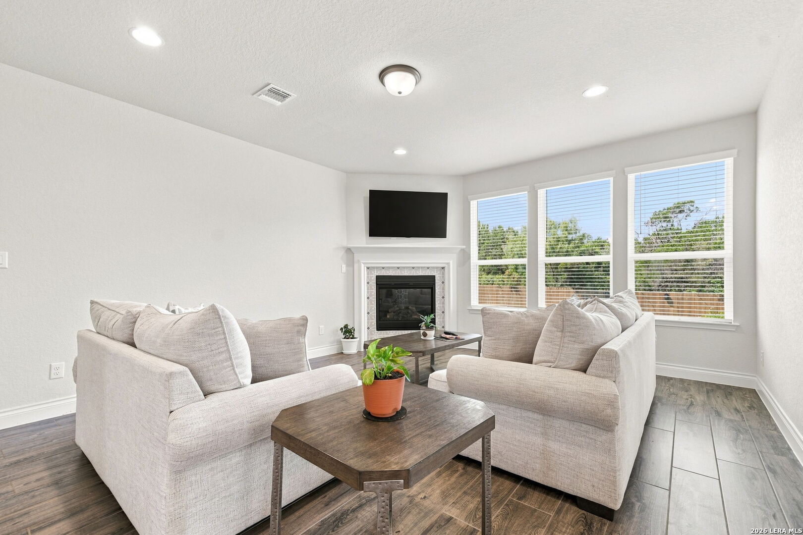 2290 STEERHEAD TRL, , 78132 — photo 1