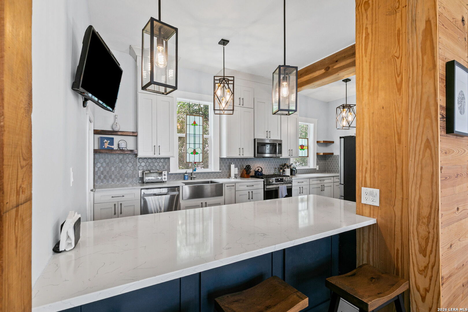 525 MAGNOLIA AVE, ,  78212 — photo 1