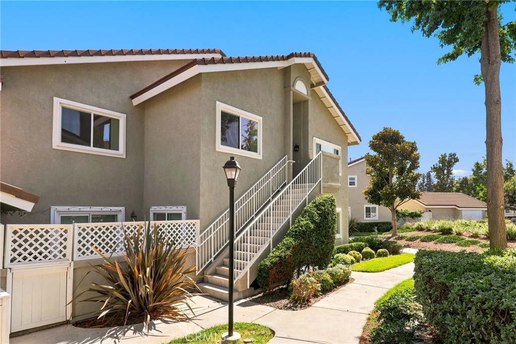 549 N Springbrook N, Irvine, CA 92614 — photo 1