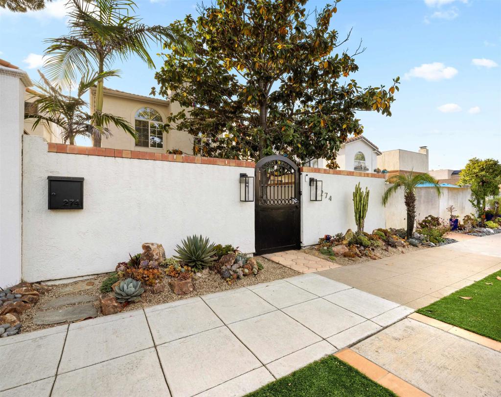274 J Ave, Coronado, CA 92118 — photo 1