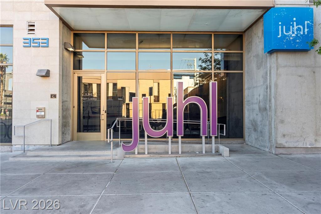 353 East Bonneville Avenue, Las Vegas, NV 89101 — photo 1