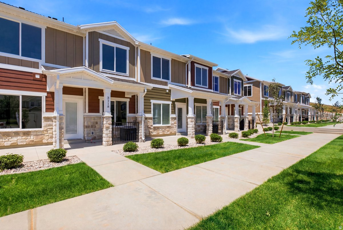 3102 N 1675 E #108, Layton, UT 84040 — photo 1