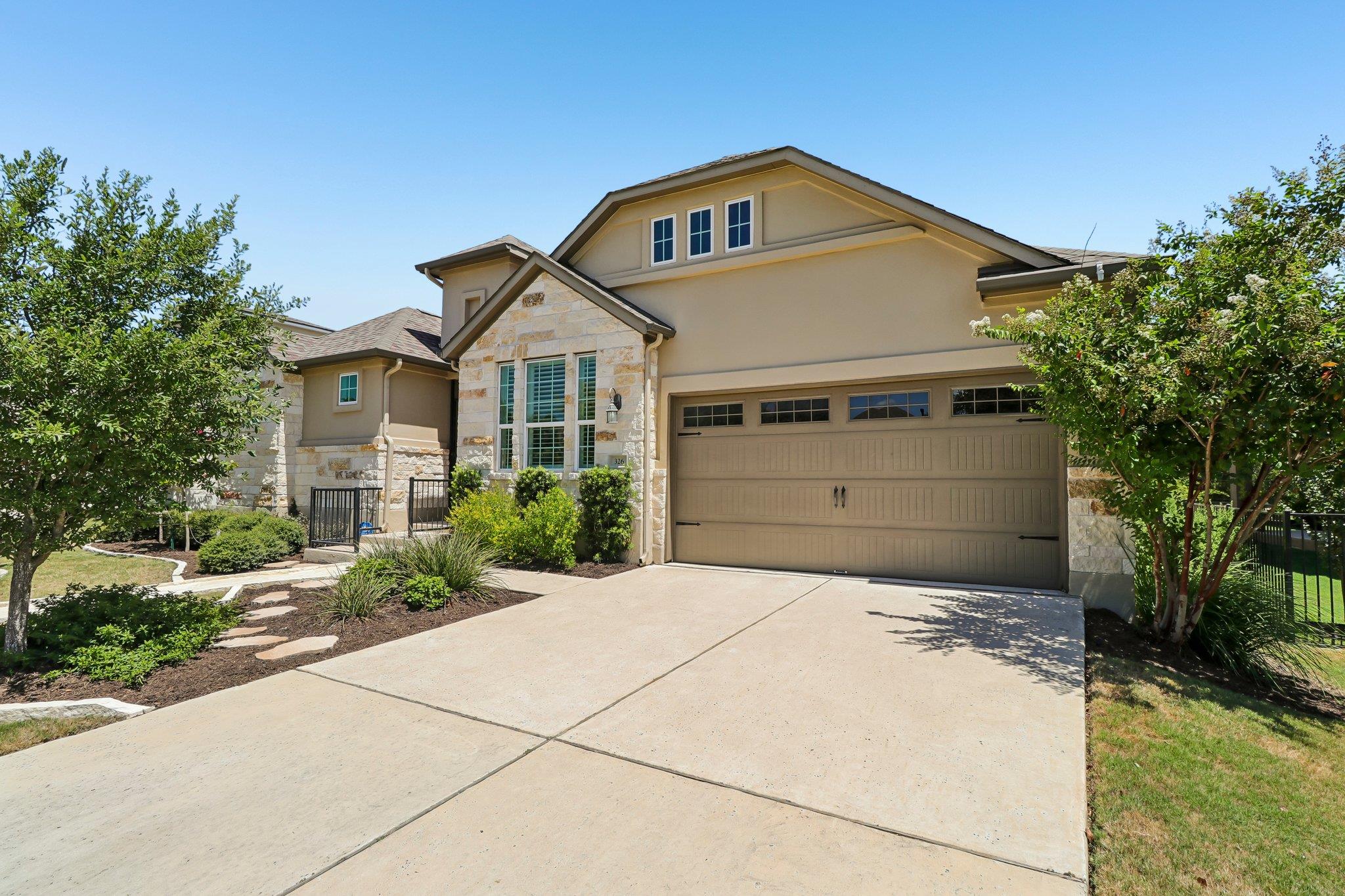 326 Mendocino, Austin, TX 78737 — photo 1